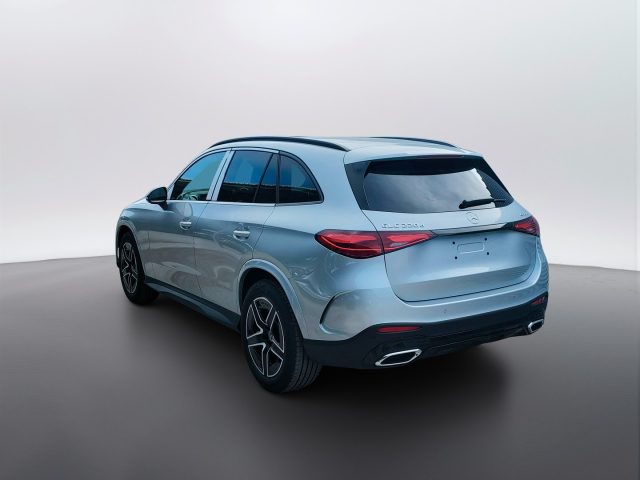Mercedes-Benz GLC 220 d 4MATIC - foto 4 di 4