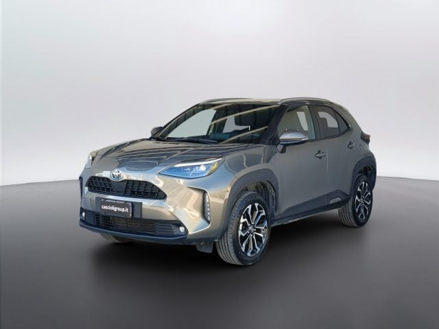 Toyota Yaris Cross 2021 - 1.5h Trend fwd 116cv e-cvt, del 2022, 73.084 km, in vendita a Mosciano Sant Angelo (TE)