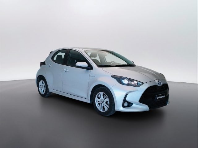 Toyota Yaris IV 2020 - 1.5h Active - foto 3 di 4