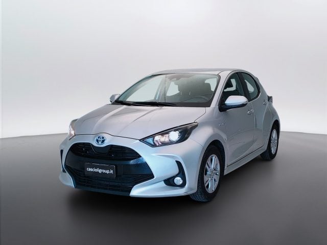 Toyota Yaris IV 2020 - 1.5h Active, del 2021, 82.167 km, in vendita a Mosciano Sant Angelo (TE)