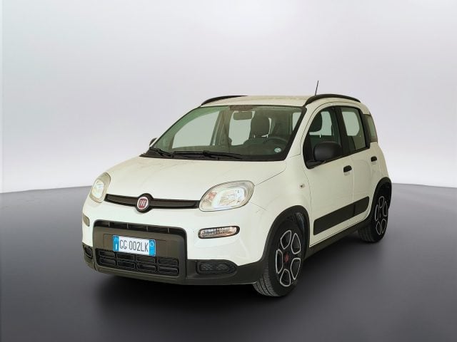 Fiat Panda III 2021 - 1.0 firefly hybrid City Life s&s 70cv, del 2021, 56.924 km, in vendita a Mosciano Sant Angelo (TE)