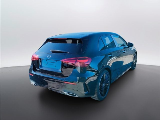 Mercedes-Benz A 180 d Automatic - foto 4 di 4