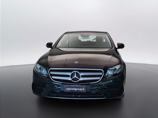 Mercedes-Benz CLA sse E - W213 Berlina - E 300 de eq-power Premium a - foto 2 di 4