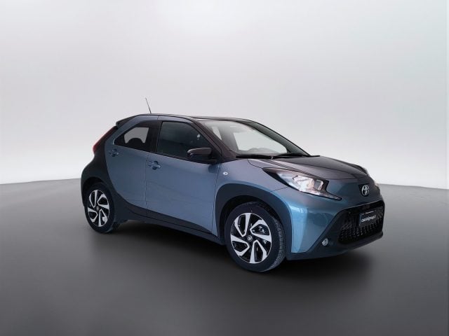 Toyota Aygo X - 1.0 Trend 72cv - foto 3 di 4