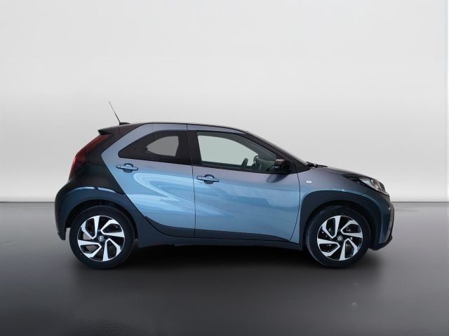 Toyota Aygo X - 1.0 Trend 72cv - foto 4 di 4