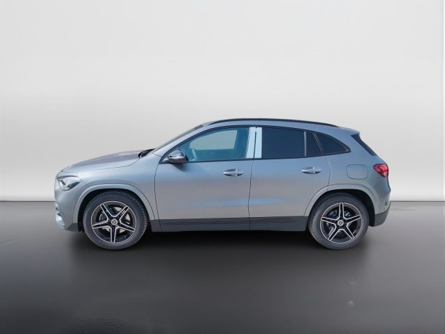 Mercedes-Benz GLA 200 d - foto 3 di 4