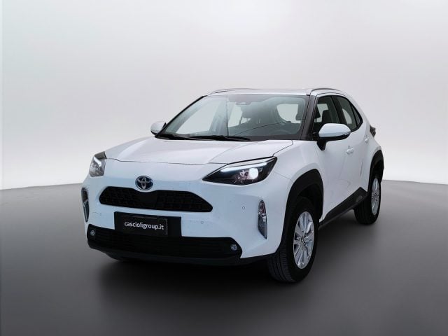 Toyota Yaris Cross 2021 - 1.5h Active fwd 116cv e-cvt, del 2022, 25.528 km, in vendita a Mosciano Sant Angelo (TE)