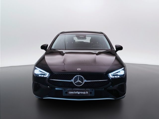 Mercedes-Benz CLA Sh.Brake - X118 2023 - Shooting Brake 180 d Adva - foto 2 di 4