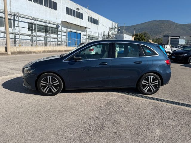 Mercedes-Benz B 180 1.5d Automatic 116Cv - foto 2 di 4