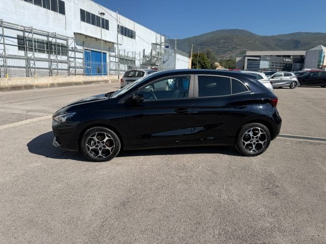 MG MG3 1.5 Hybrid+ Luxury - foto 2 di 4