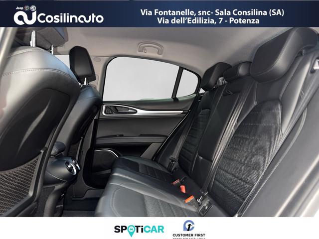 Alfa Romeo Stelvio 2.2 Turbodiesel 190 CV AT8 Q4 Sprint MY20, del 2020, 115.189 km, in vendita a Sala Consilina (SA)