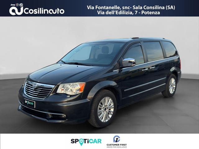 Lancia Voyager 2.8 Turbodiesel Platinum 163 CV usato a SALA CONSILINA