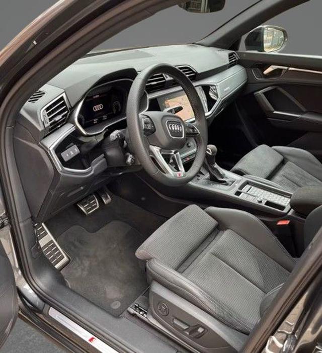 Audi Q3 SPB 45 TFSI quattro S tronic S line +20"+TETTO - foto 2 di 9