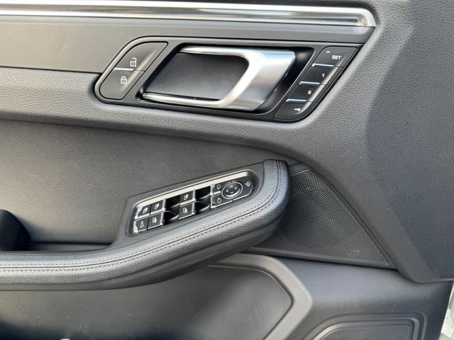 Porsche Macan 2.0 +TETTO+20"+ACC+PELLE+CHRONO SPORT+SOSP. - foto 3 di 4