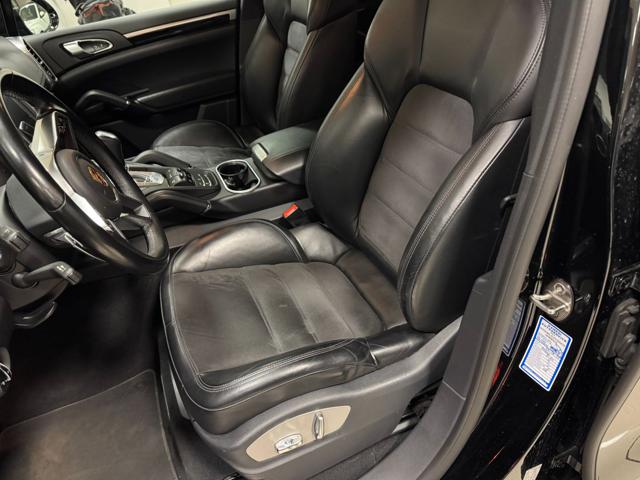 Porsche Cayenne 3.0 Diesel Platinum Edition +21"+SCARICHI+SOSP. - foto 4 di 4