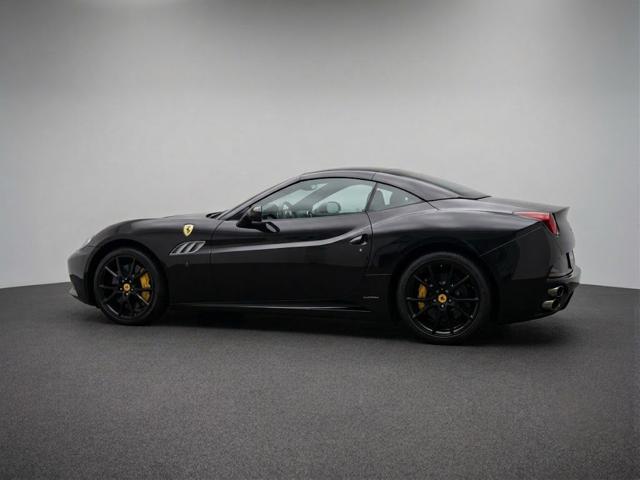 Ferrari California DCT 30 ATELIER + Pack Carbonio - foto 4 di 4