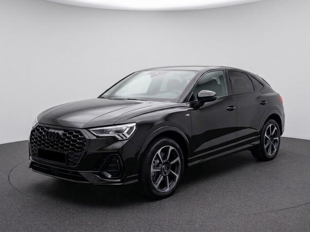 Audi Q3 SPB 40 TFSI quattro S tronic Identity Black S line usato a CASTELLO DI GODEGO