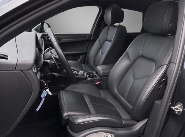 Porsche Macan 2.0 +21"+TETTO+ACC+SOSP+SCARICHI SPORT - foto 3 di 4