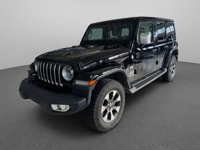 Jeep Wrangler Unlimited 2.2 Mjt II Sahara Overland usato a CASTELLO DI GODEGO