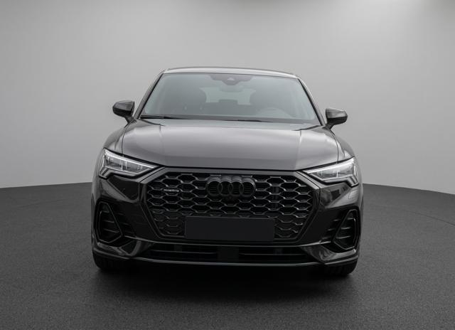 Audi Q3 SPB 40 TDI quattro S tronic S line edition - foto 3 di 19