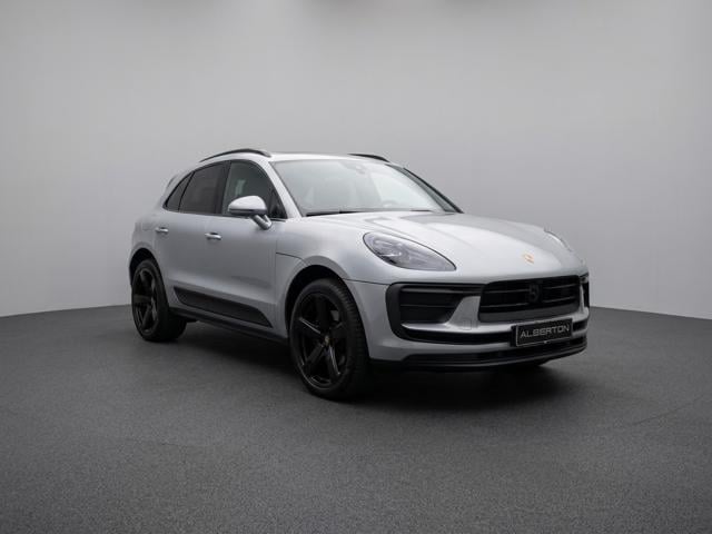 Porsche Macan 2.0 +21"+SOSP+ACC+TETTO, del 2023, 41.600 km, in vendita a Castello Di Godego (TV)