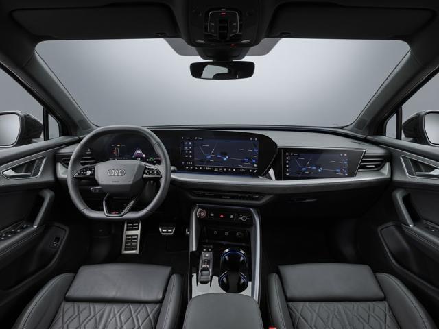 Audi SQ5 SPB TFSI mHEV+ quattro sport attitude - foto 4 di 4