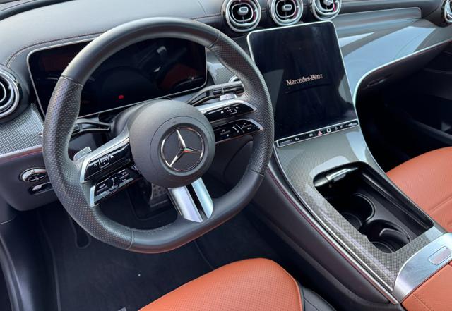 Mercedes-Benz GLC 200 d 4Matic Mild hybrid Coupé AMG Line Premium Plus - foto 3 di 4