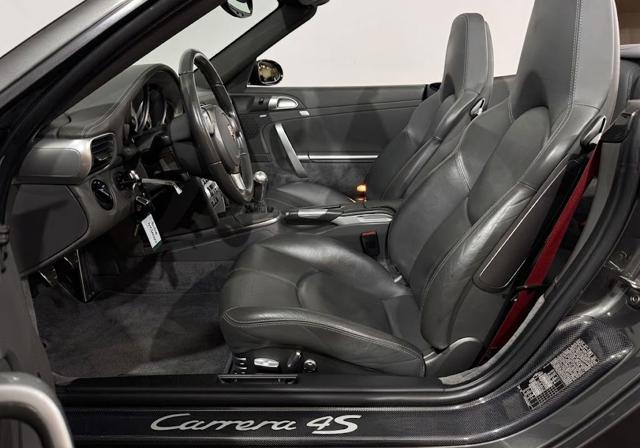 Porsche 997 911 Carrera 4S Cabriolet - foto 4 di 4