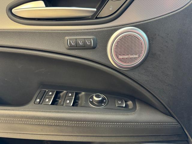 Alfa Romeo Stelvio 2.2 Turbodiesel 210 CV AT8 Q4 Super Pack Veloce - foto 3 di 4