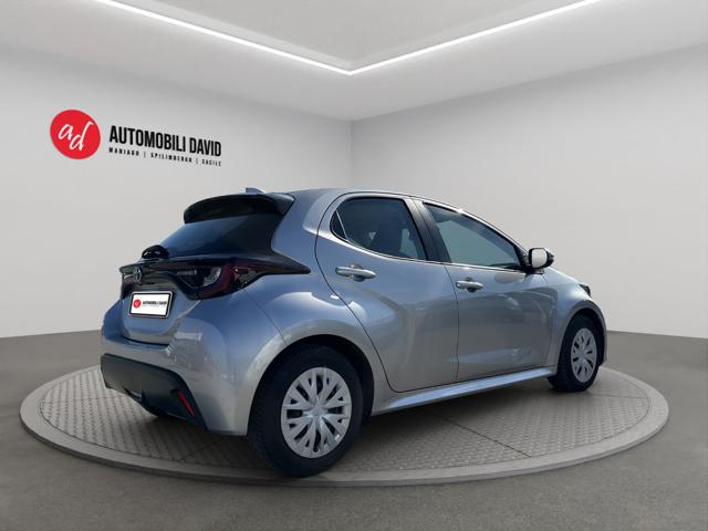 Toyota Yaris 1.5 Hybrid 5 porte Business - foto 4 di 4