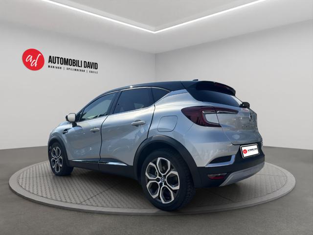 Renault Captur Full Hybrid E-Tech 145 CV Initiale Paris - foto 4 di 4