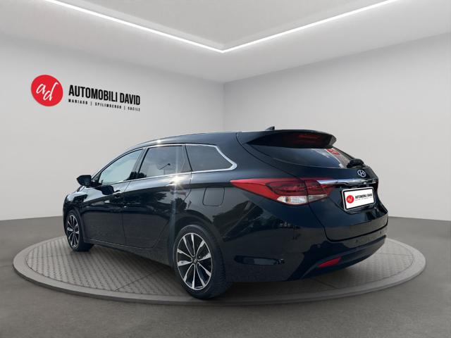 Hyundai i40 Wagon 1.7 CRDi 141 CV Business - foto 4 di 4