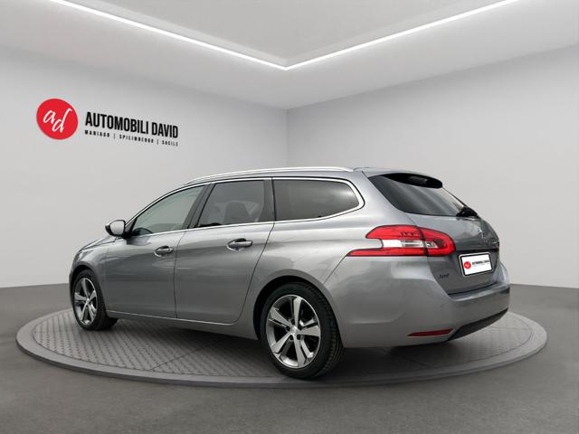 Peugeot 308 BlueHDi 130 S&S EAT8 SW GT Pack - foto 3 di 4