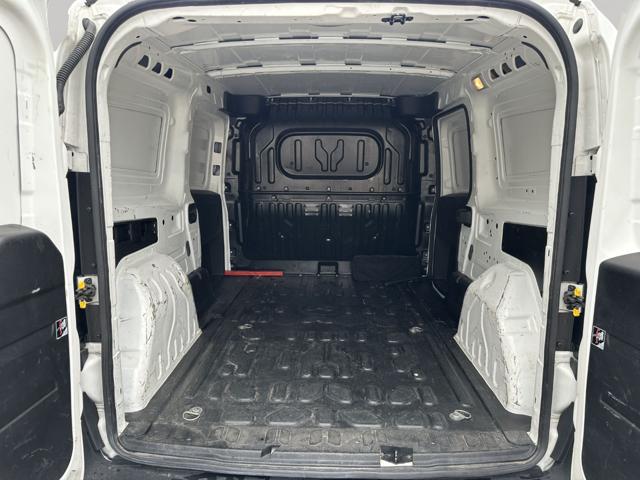 Fiat Doblo Dobl� 1.6 MJT 105CV Cargo Maxi Lounge + IVA usato a MANIAGO