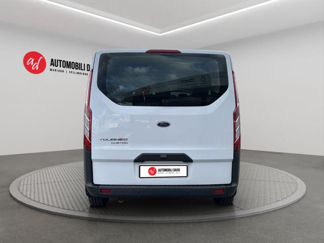 Ford Tourneo Custom 310 2.0 TDCi 105CV PC Trend, del 2016, 109.000 km, in vendita a Maniago (PN)