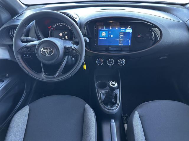 Toyota Aygo X 1.0 VVT-i 72 CV 5 porte ACTIVE km 0 a MANIAGO