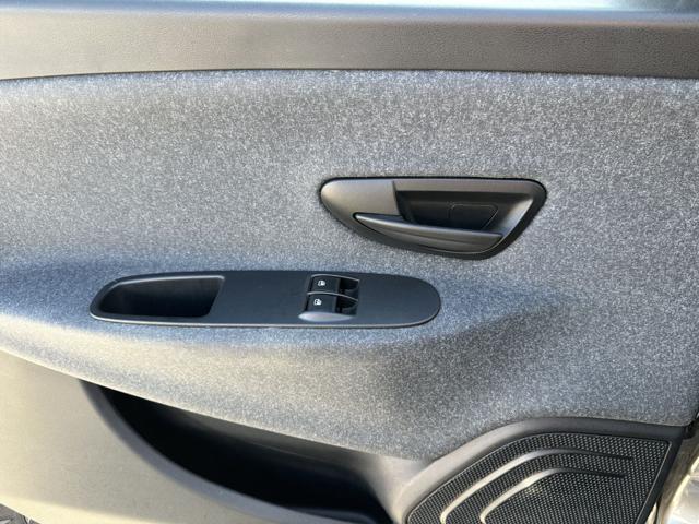Lancia Ypsilon 1.0 FireFly 5 porte S&S Hybrid Silver usato a MANIAGO