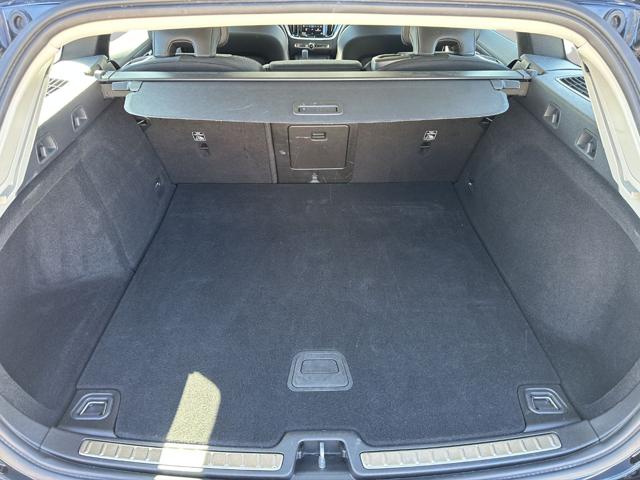 Volvo V60 B4 (d) automatico Essential usato a MANIAGO