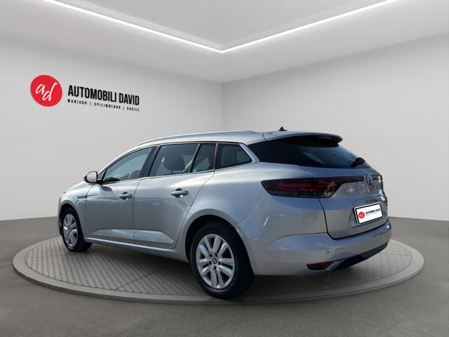 Renault Megane M�gane Sporter Blue dCi 115 CV EDC Equilibre - foto 3 di 4