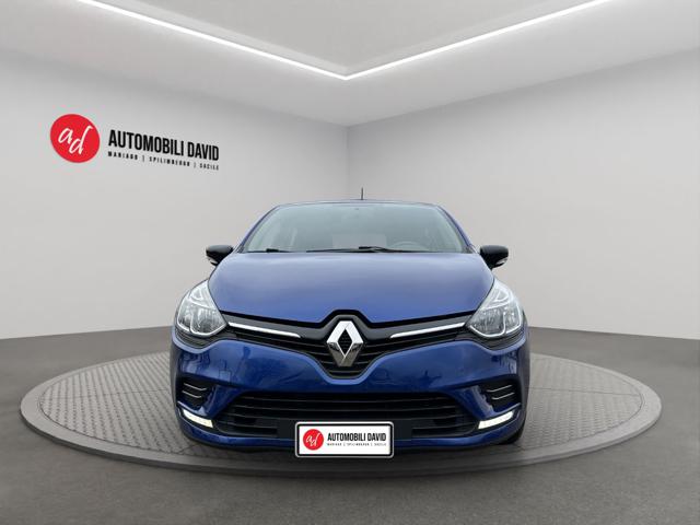 Renault Clio TCe 12V 90 CV GPL 5 porte Moschino Zen - foto 4 di 4