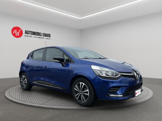 Renault Clio TCe 12V 90 CV GPL 5 porte Moschino Zen - foto 2 di 4