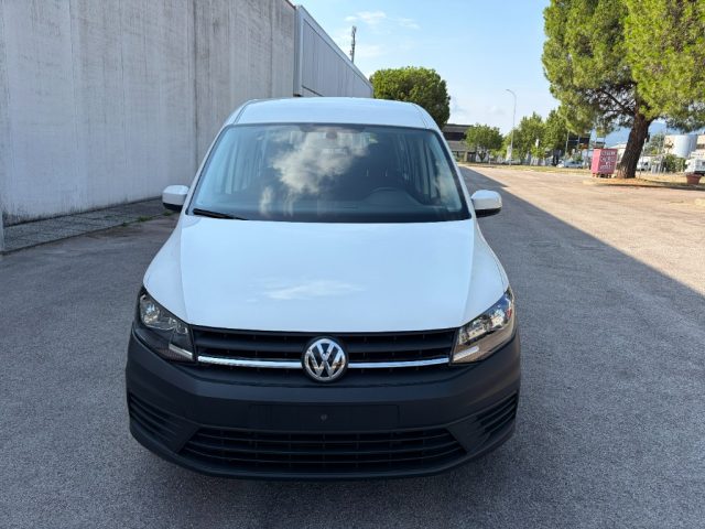 Volkswagen Caddy 1.4 TGI DSG Maxi 7 POSTI - foto 2 di 4
