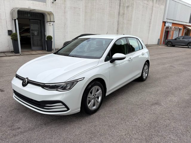 Volkswagen Golf 1.5 TGI DSG Life usato a SANTORSO