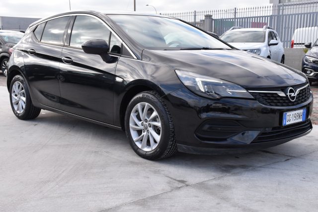 Opel Astra 1.5 CDTI 122 CV S&S 5 porte Business Elegance - foto 3 di 4