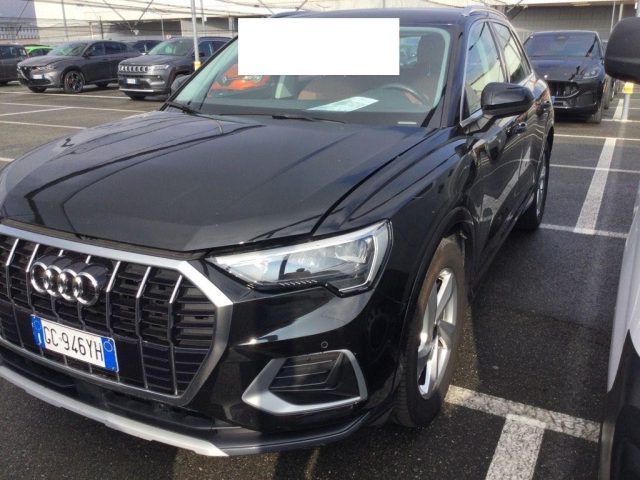 Audi Q3 35 TDI Stronic Business Advanced*Telecamera,Pelle* usato a SAN VITO DEI NORMANNI