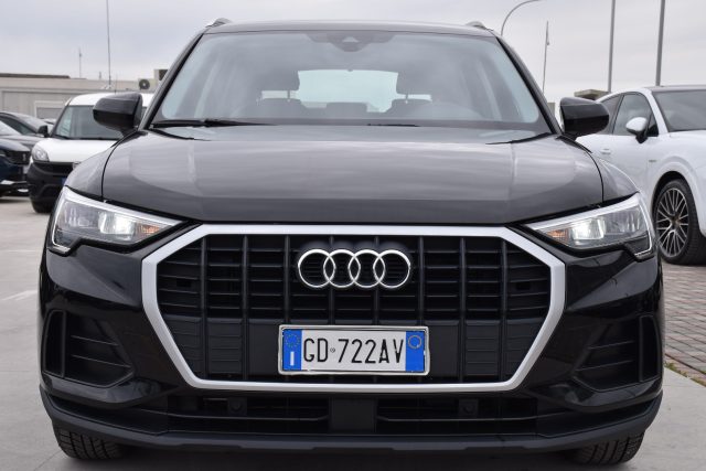 Audi Q3 35 TDI S tronic Business *Navigatore* - foto 2 di 4