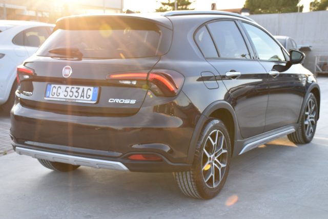 Fiat Tipo 1.6 Mjt S&S 5 porte Cross - foto 4 di 18