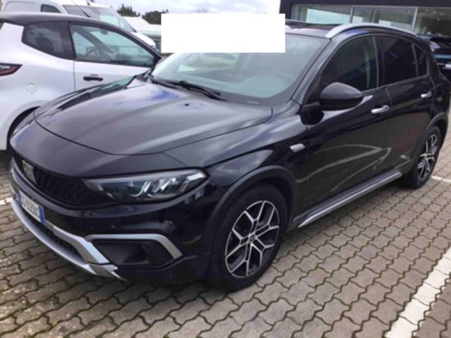 Fiat Tipo 1.6 Mjt S&S 5 porte Cross usato a SAN VITO DEI NORMANNI