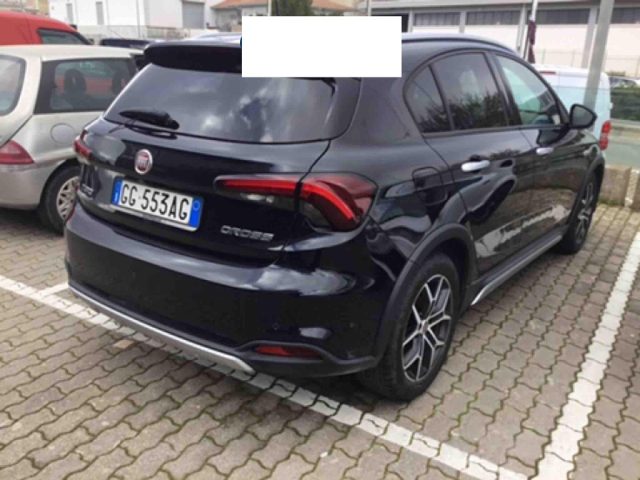 Fiat Tipo 1.6 Mjt S&S 5 porte Cross - foto 3 di 4