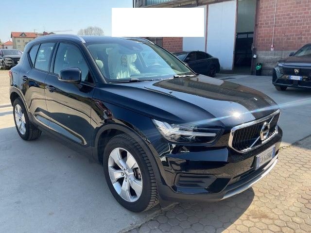 Volvo XC40 D3 Geartronic Business Plus *Navigatore* usato a SAN VITO DEI NORMANNI